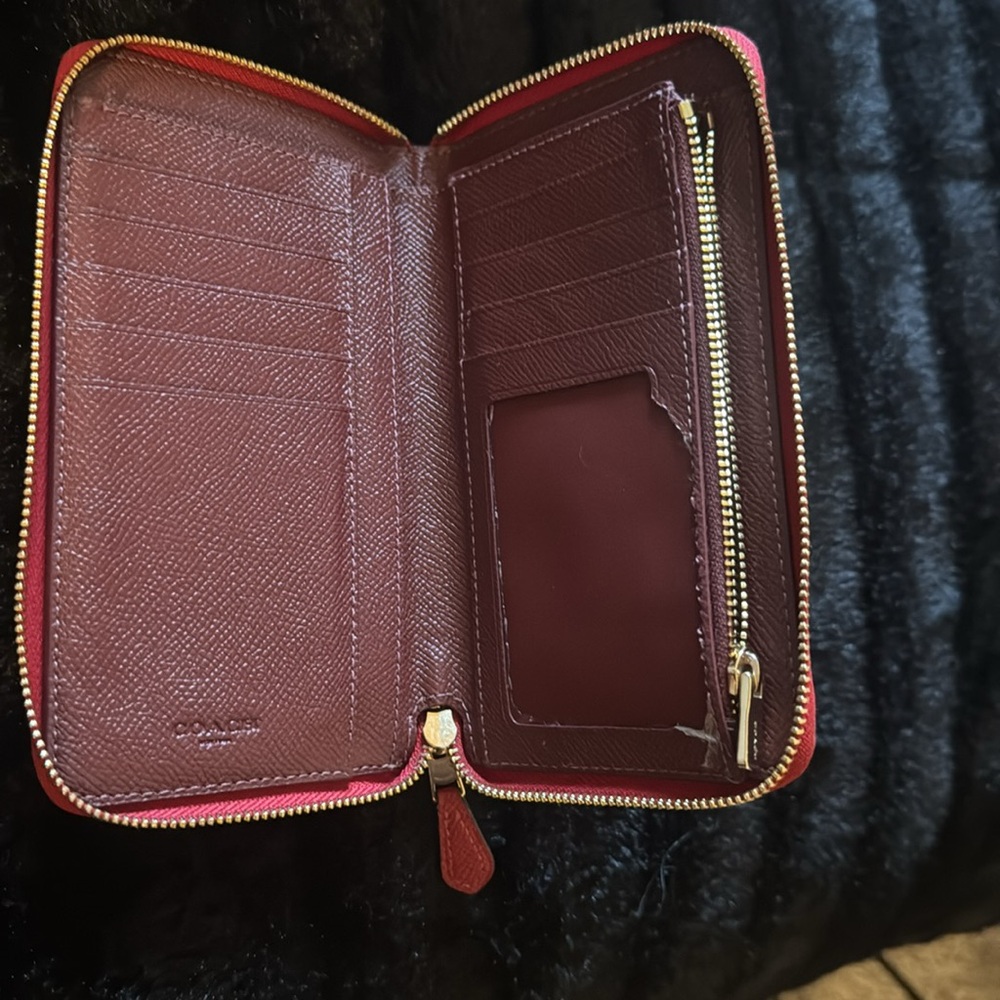 Coach Red Wallet - Picture 3 of 3